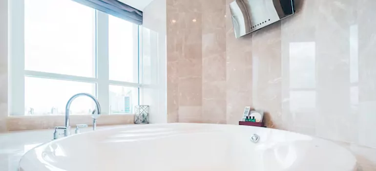 Bathroom Window Coverings in Coral Springs, FL