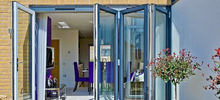 Bifold Door Repairs Near Me in Coral Springs, FL