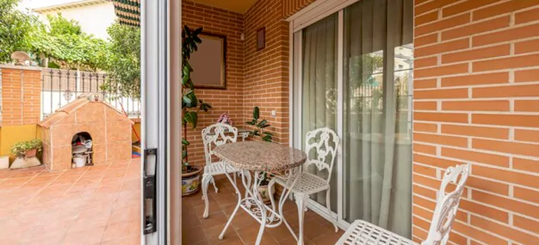 Adding Porch Enclosures To Your Home in Coral Springs, FL