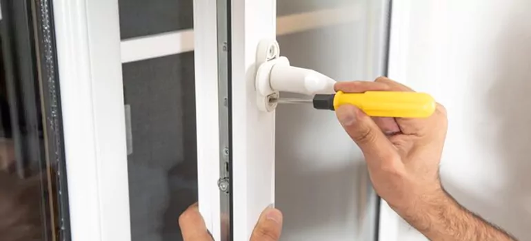 Casement Window Handle Replacement in Coral Springs, FL