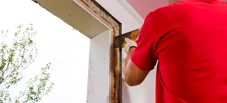 Residential Accordion Door Repair in Coral Springs, FL
