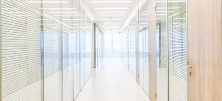 Frosted Glass Windows Replacement in Coral Springs, FL