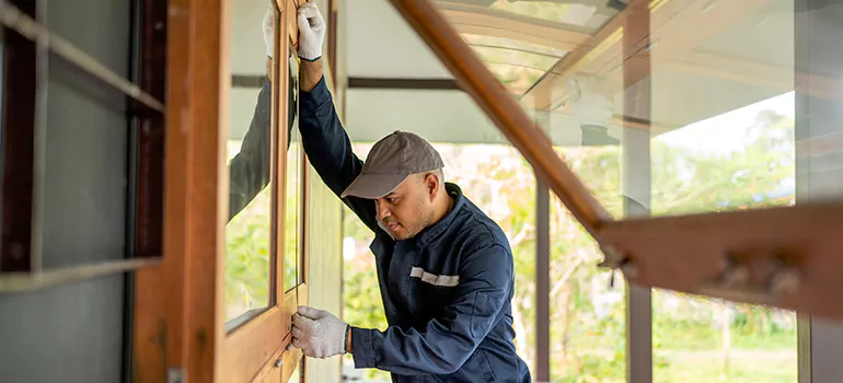 Double Hung Vinyl Window Sash Replacement in Coral Springs, FL